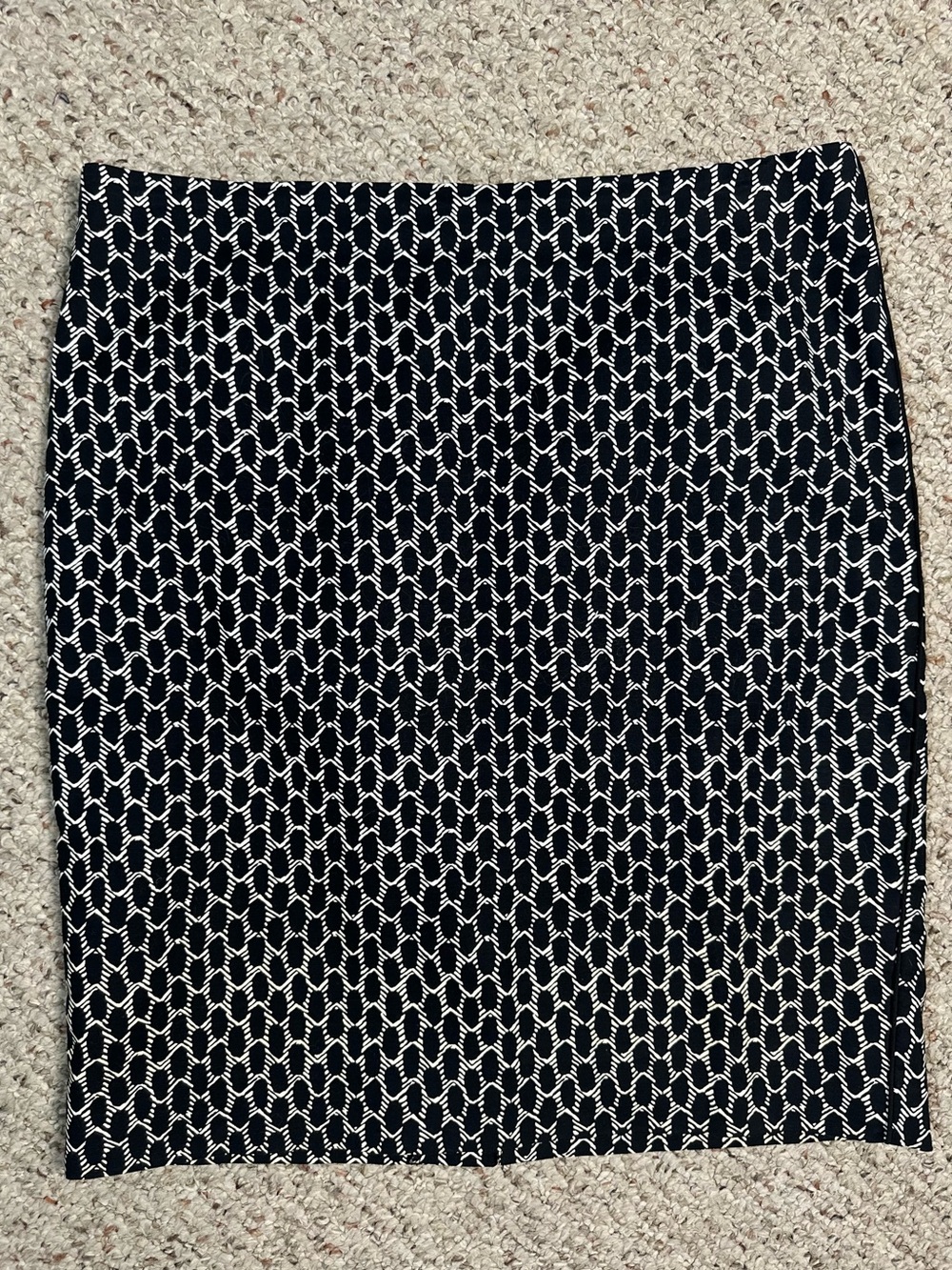 Adrianna Papell Pencil Skirt Black & White Size 10 - Picture 6 of 6